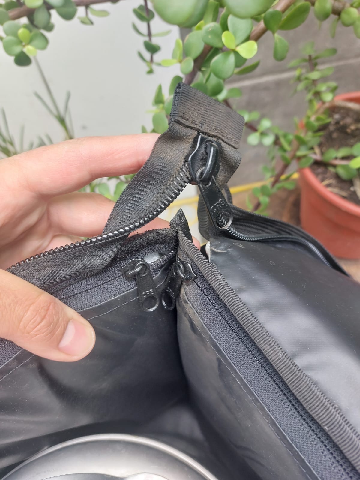 Cierres y velcro de la abertura